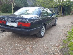 BMW E32 730i V8 1993